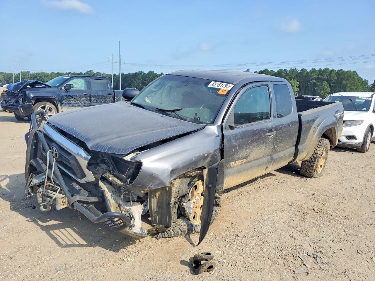 2015 TOYOTA TACOMA