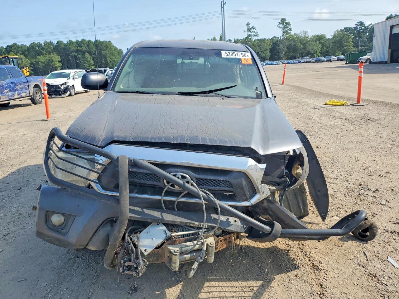 5TFUU4EN8FX145062 · 2015 TOYOTA TACOMA · 5/12