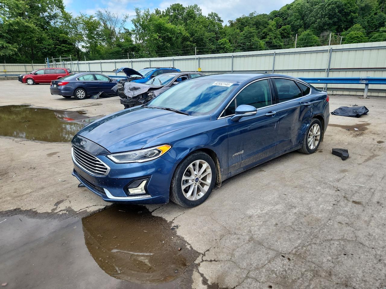 3FA6P0MU8KR165516 · 2019 FORD FUSION