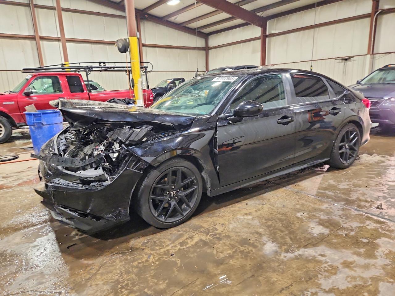 2HGFE2F59NH578063 · 2022 HONDA CIVIC