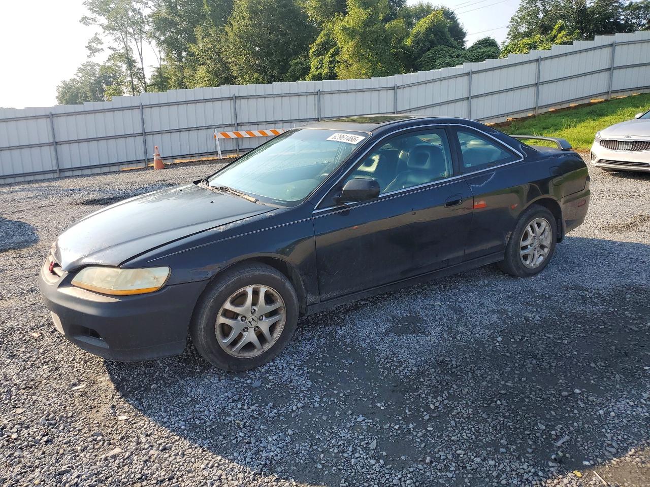 1HGCG22562A005246 · 2002 HONDA ACCORD