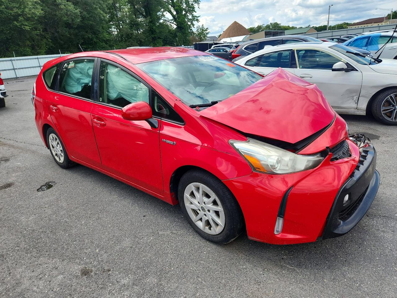 JTDZN3EU3FJ017917 · 2015 TOYOTA PRIUS V · 4/12