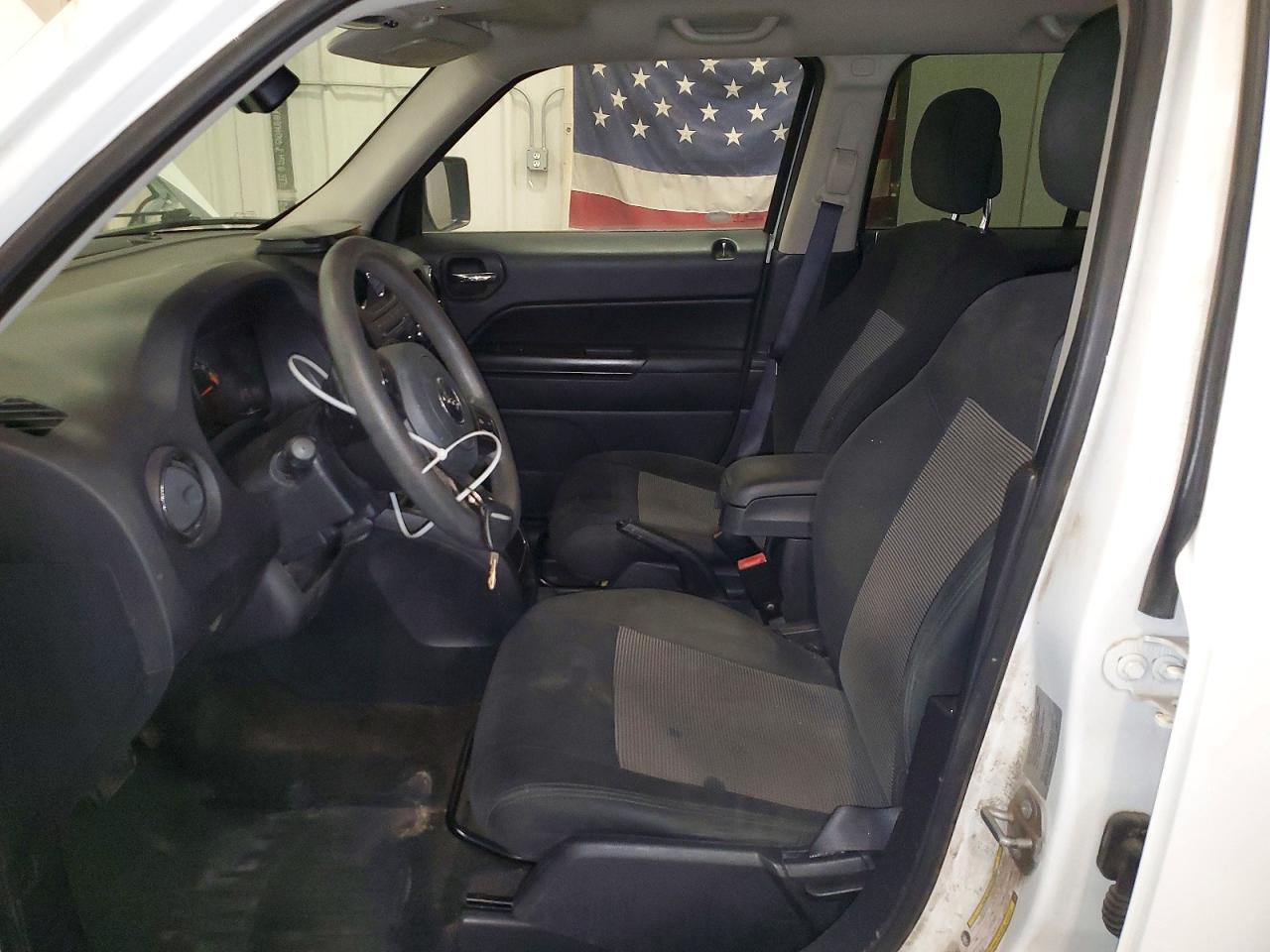1C4NJPBA5HD116946 · 2017 JEEP PATRIOT · 7/13