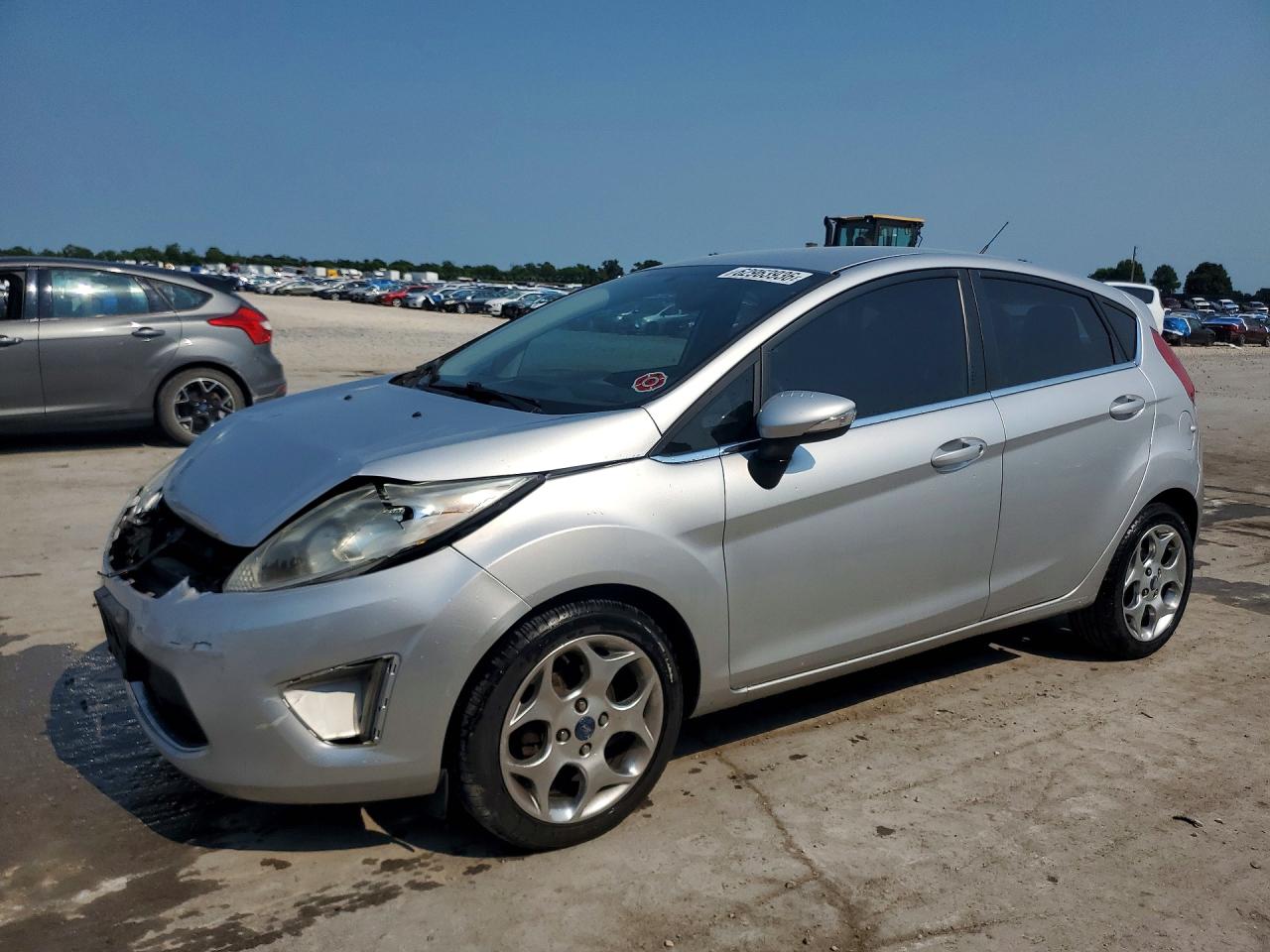 2011 FORD FIESTA