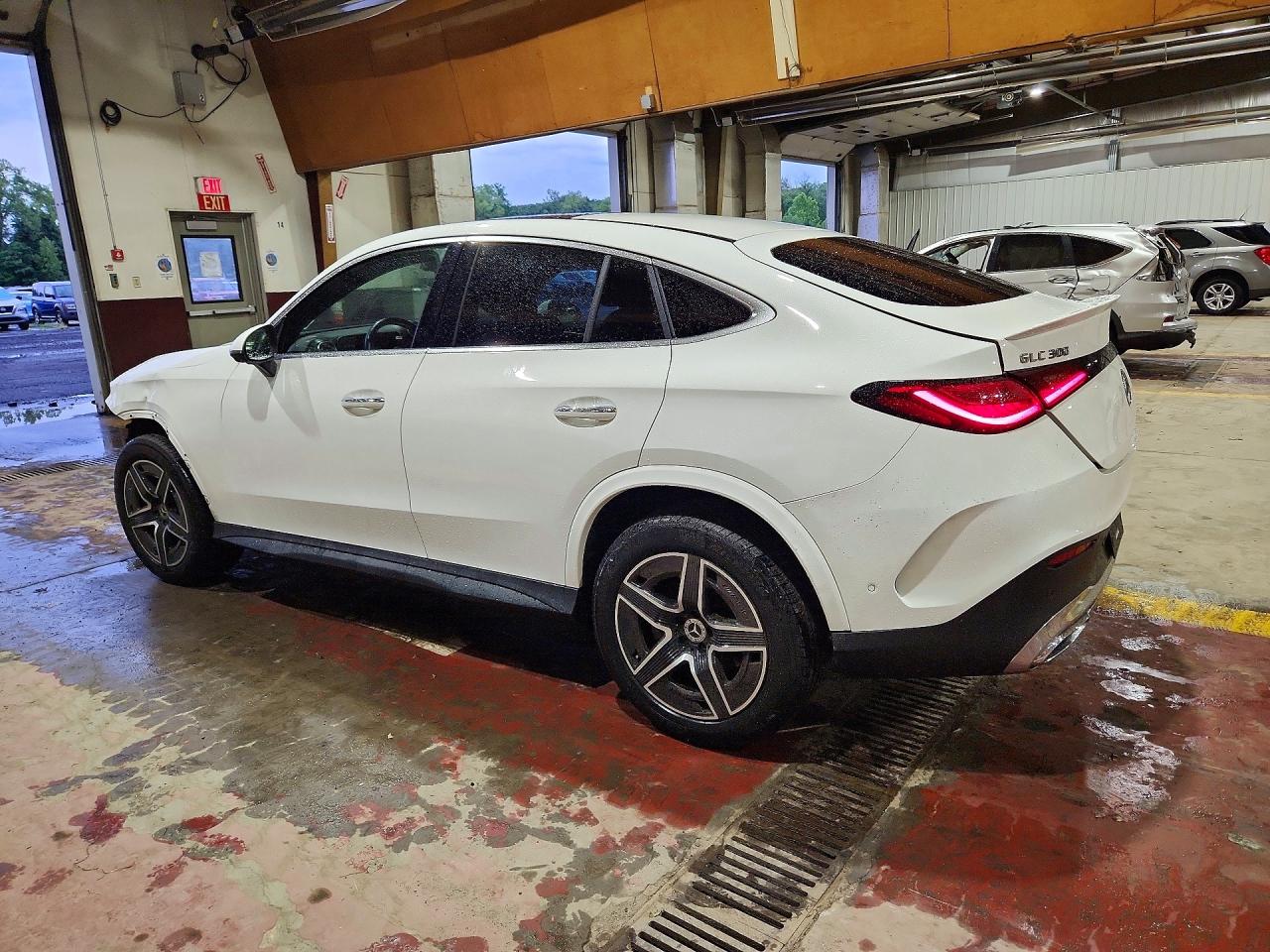 W1NKJ4HB5SF265055 · 2025 MERCEDES-BENZ GLC COUPE · 2/14