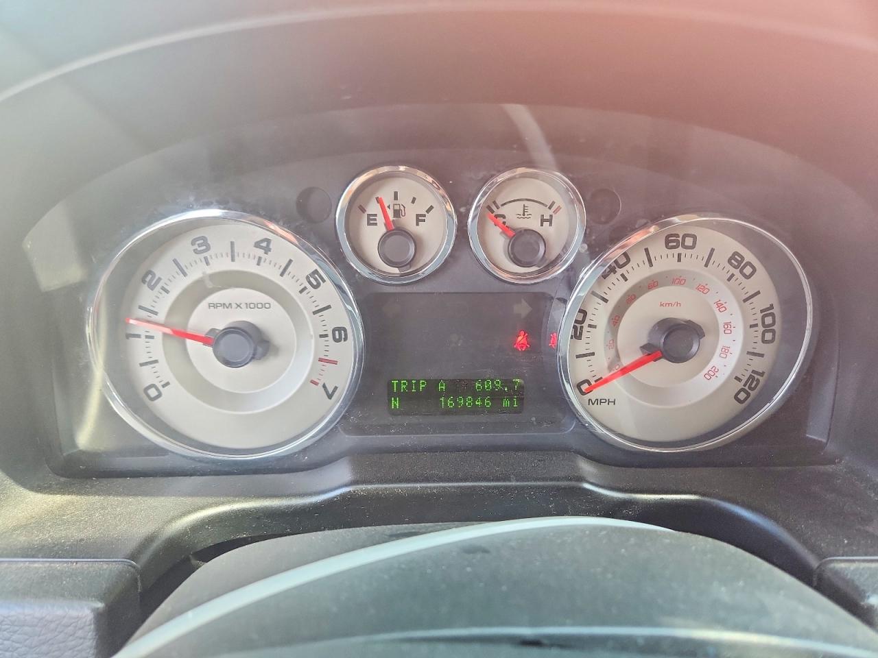 2FMDK48C88BB14156 · 2008 FORD EDGE · 9/12