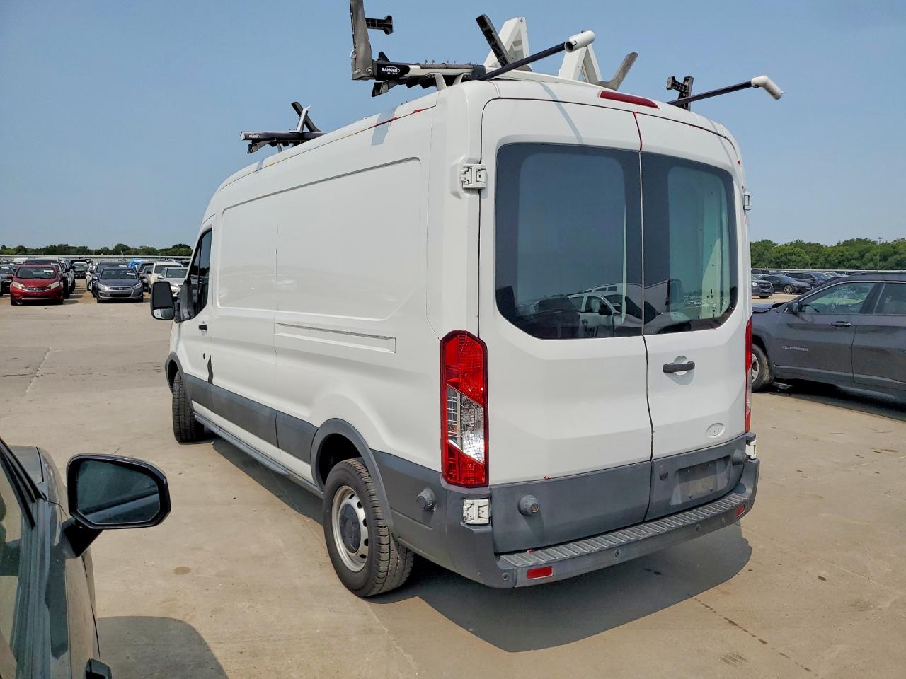 1FTYR2CG2GKA06930 · 2016 FORD TRANSIT · 2/13