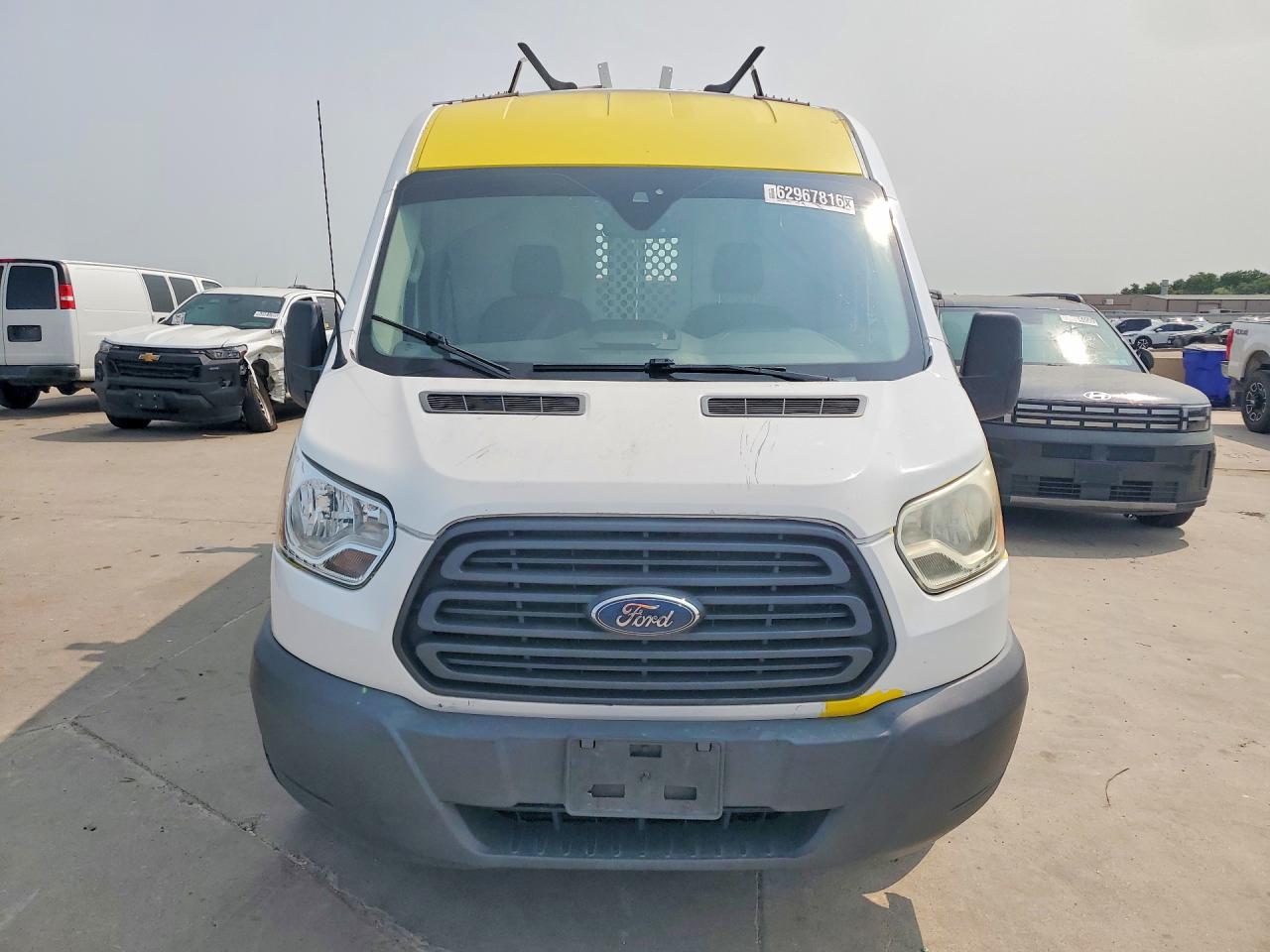 1FTYR2CG2GKA06930 · 2016 FORD TRANSIT · 5/13