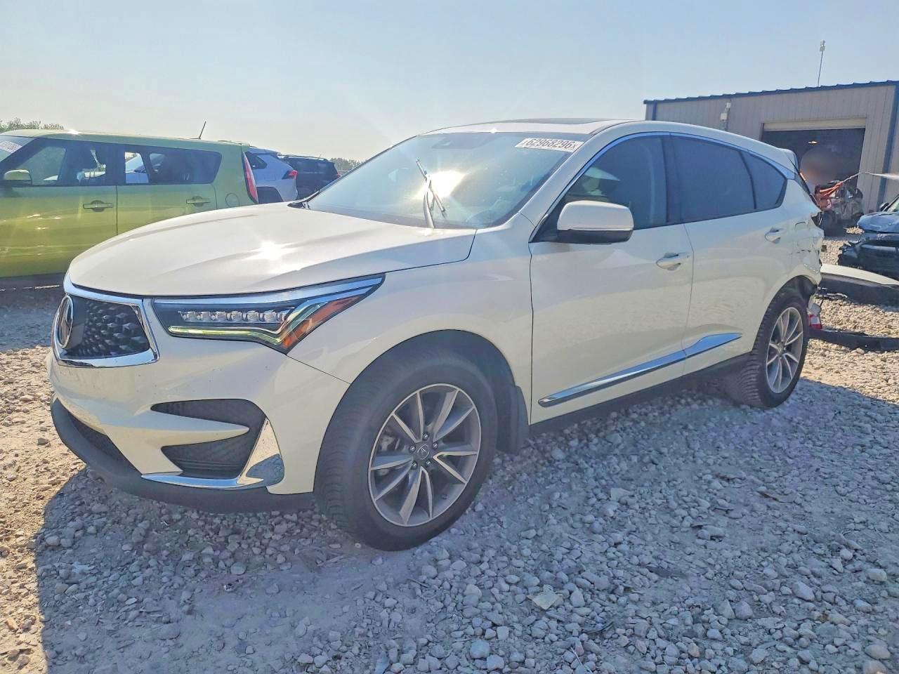 5J8TC2H55KL031344 · 2019 ACURA RDX