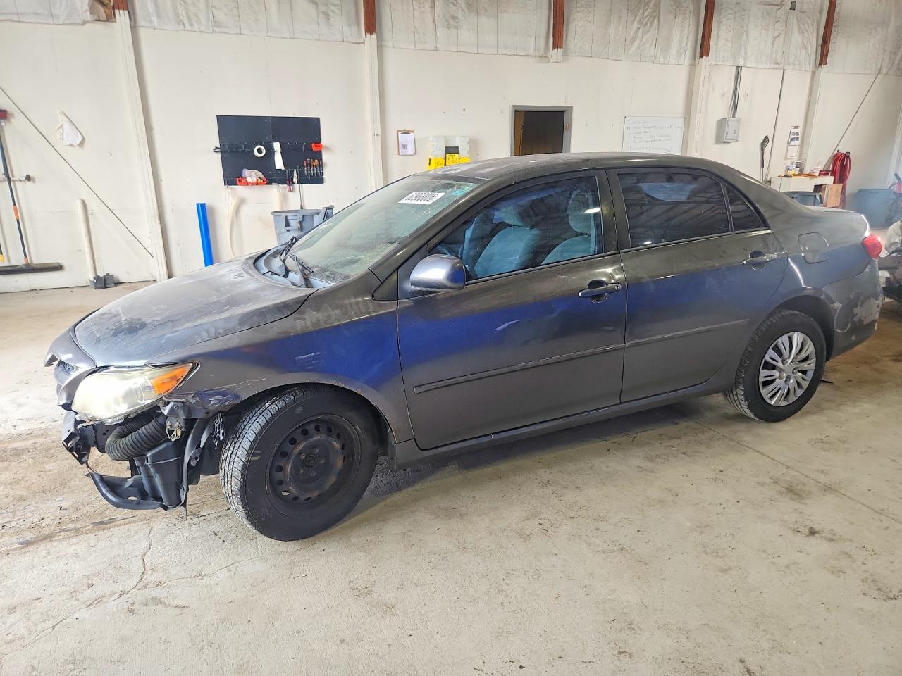 2T1BU4EE4BC639130 · 2011 TOYOTA COROLLA
