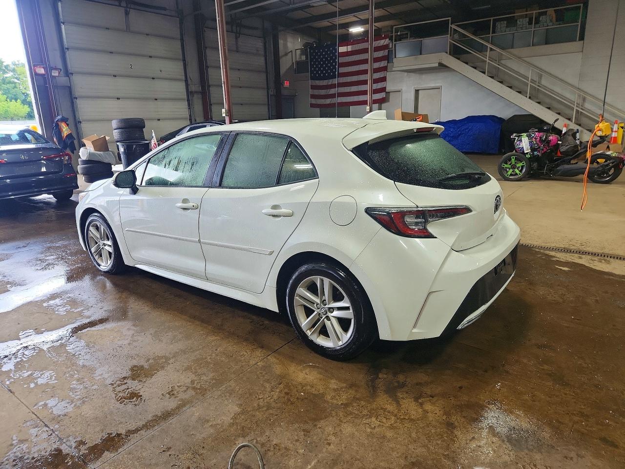 JTNK4RBE2K3029362 · 2019 TOYOTA COROLLA HATCHBACK · 2/13