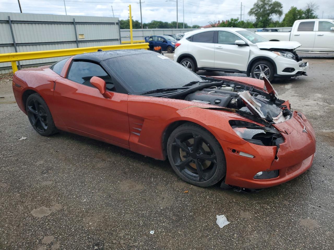 1G1YY24U055110117 · 2005 CHEVROLET CORVETTE · 4/12