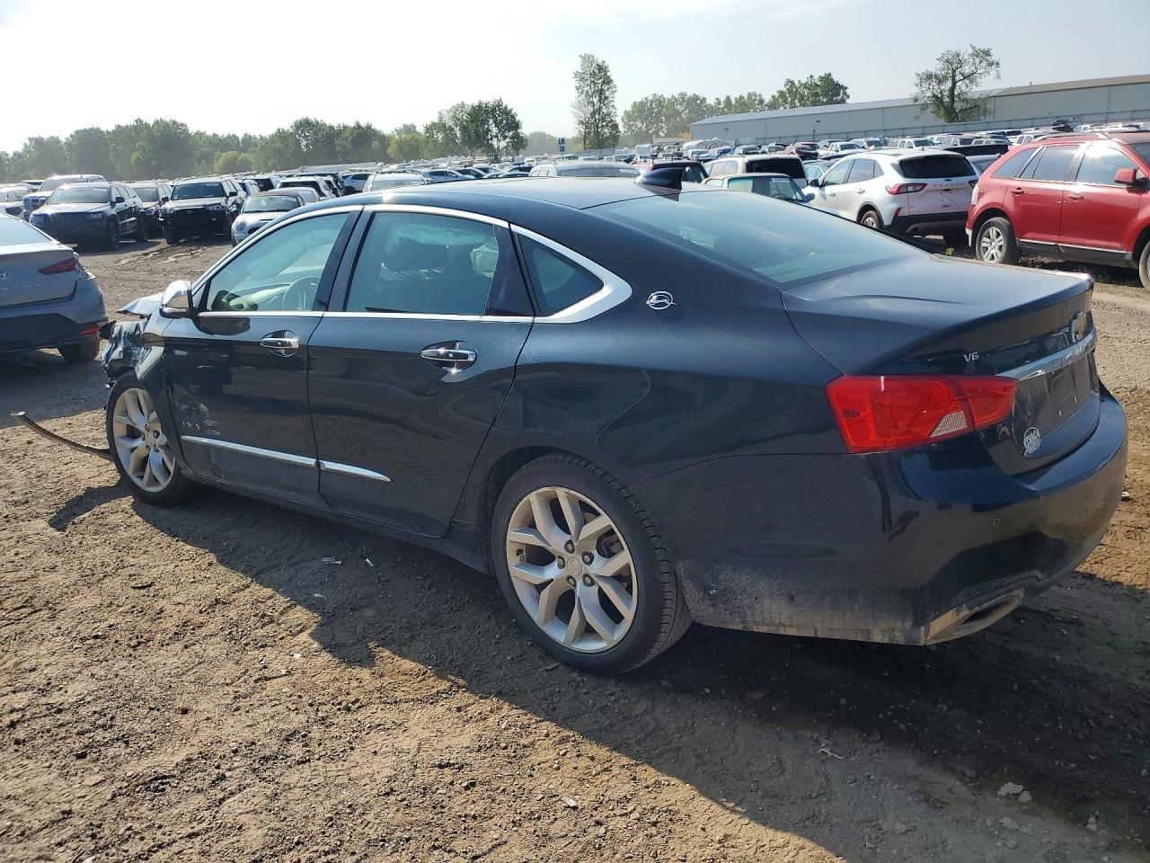 2G1125S32J9100989 · 2018 CHEVROLET IMPALA · 2/13