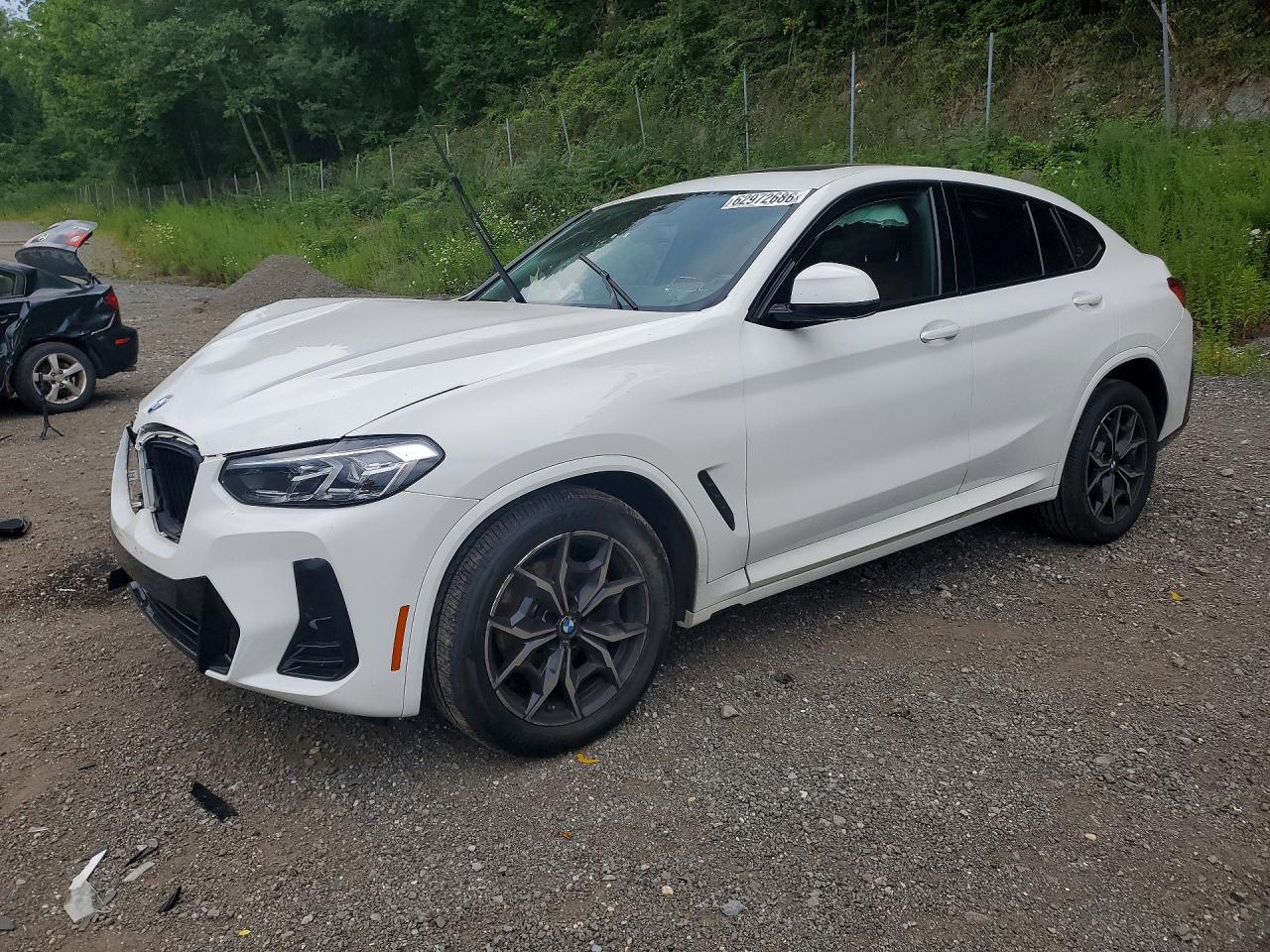 5UX33DT09P9N64614 · 2023 BMW X4