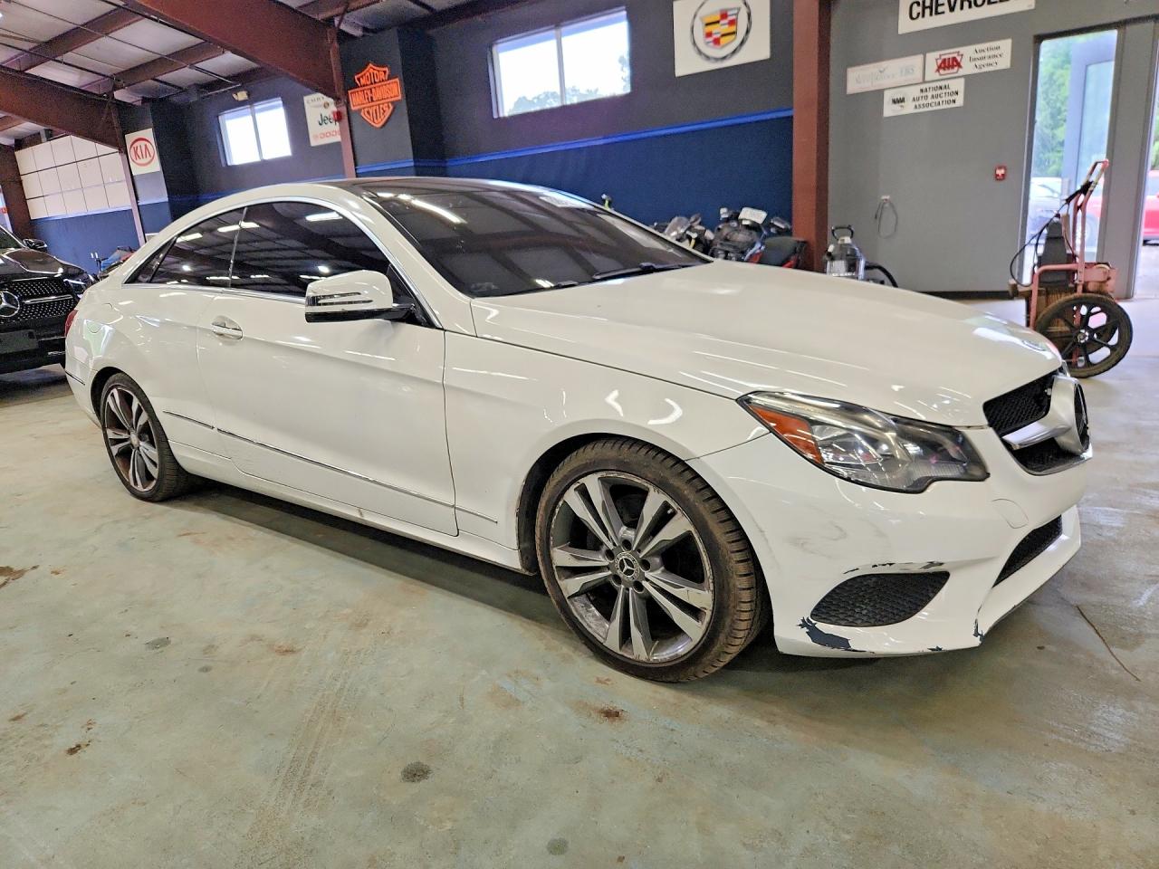 WDDKJ6HB2GF331397 · 2016 MERCEDES-BENZ E · 4/12