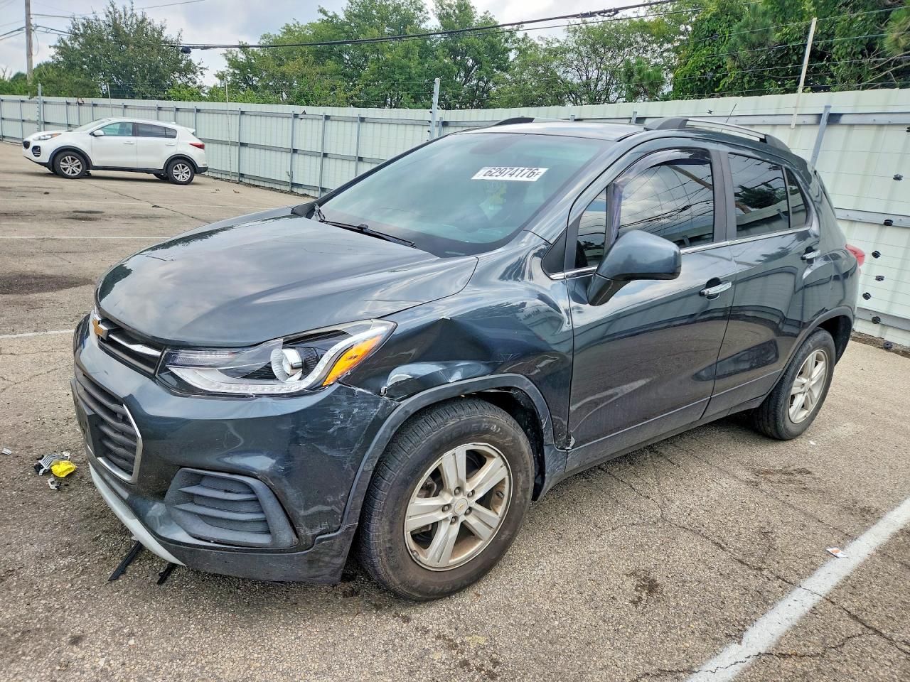 KL7CJLSB4JB726246 · 2018 CHEVROLET TRAX