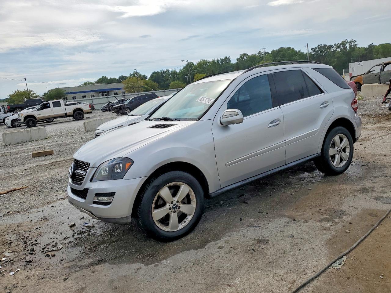 2010 MERCEDES-BENZ ML