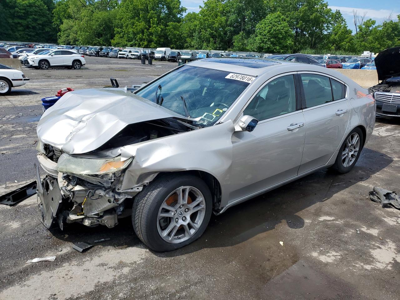 19UUA8F59BA009228 · 2011 ACURA TL