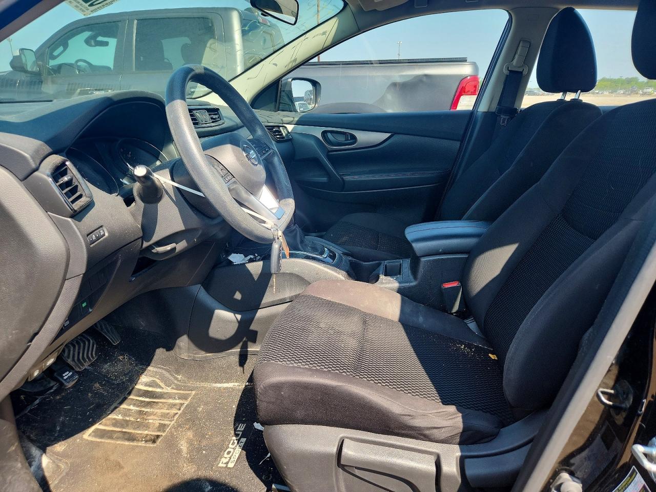 JN1BJ1CR9HW105752 · 2017 NISSAN ROGUE SPORT · 7/12