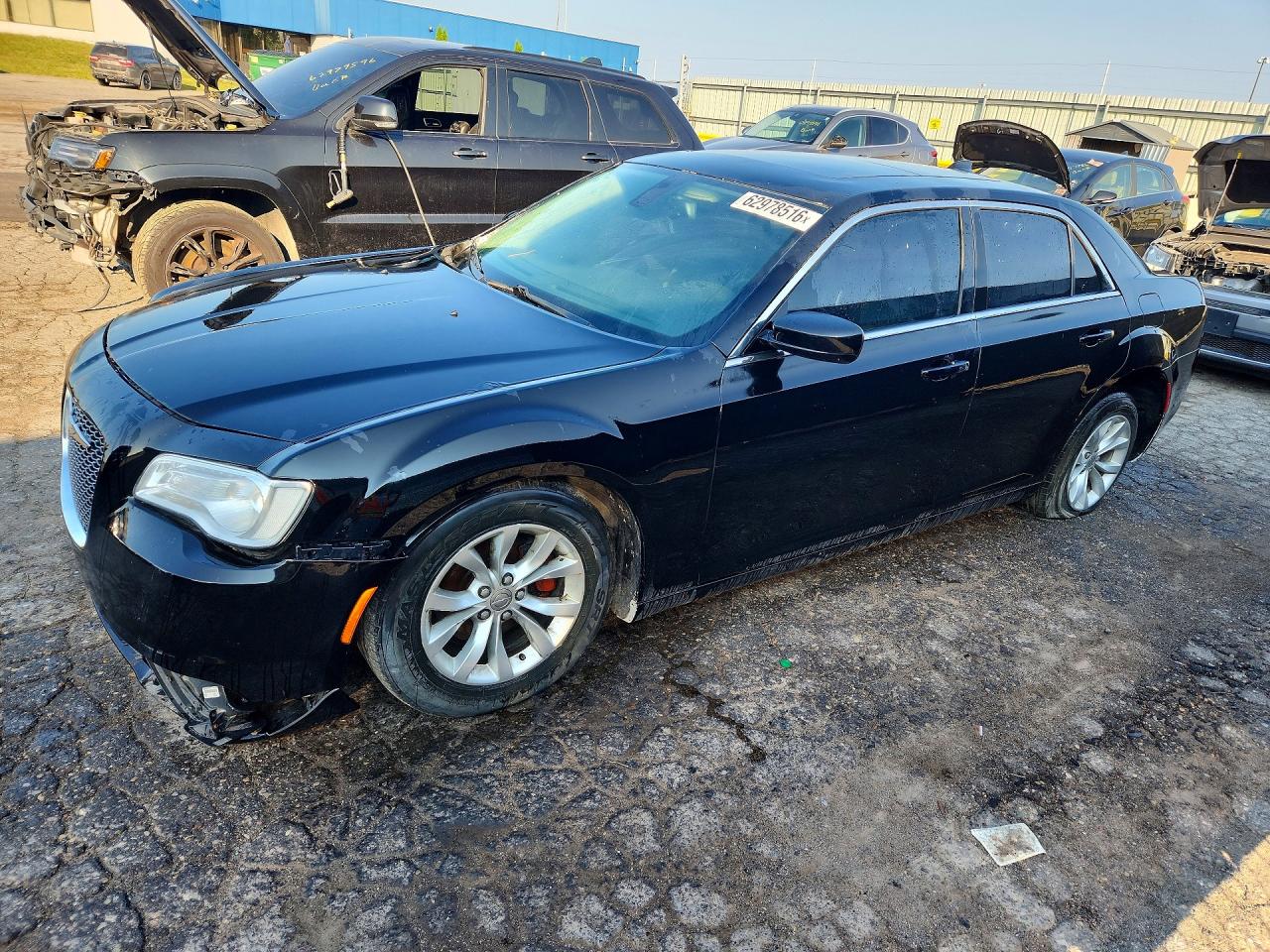 2C3CCAAG9GH116751 · 2016 CHRYSLER 300