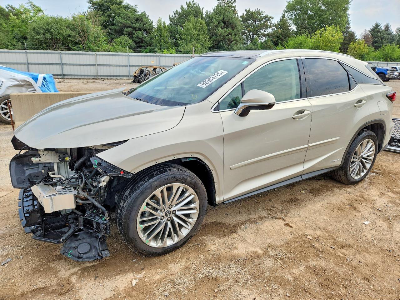 2T2JGMDA3LC049581 · 2020 LEXUS RX