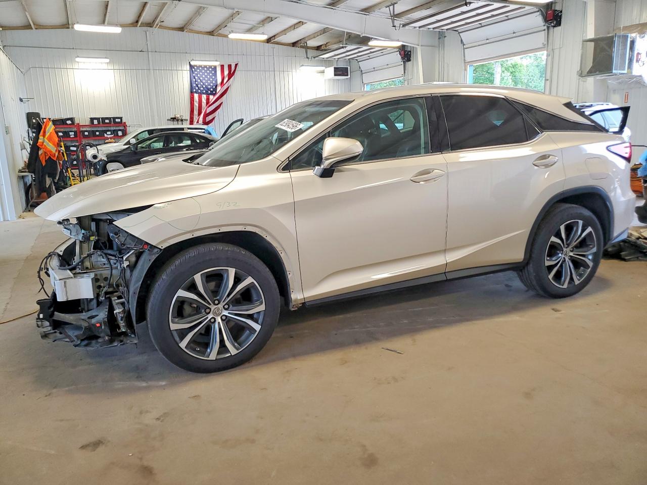 2T2BZMCA4HC074139 · 2017 LEXUS RX 350