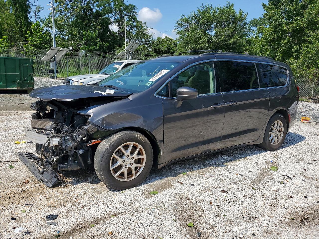 2C4RC1DG3LR176174 · 2020 CHRYSLER VOYAGER