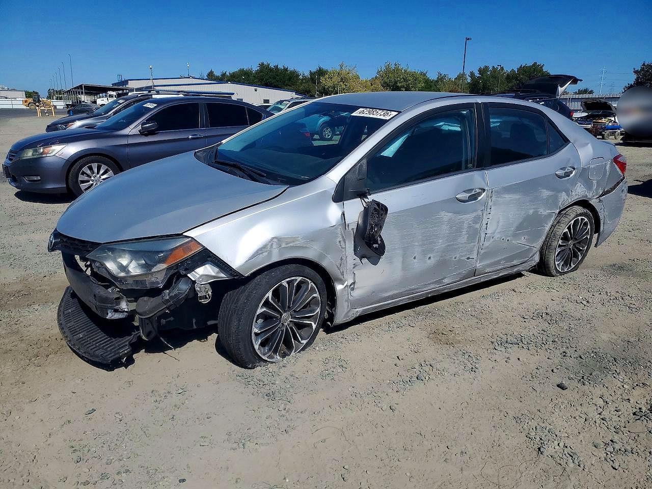 2016 TOYOTA COROLLA