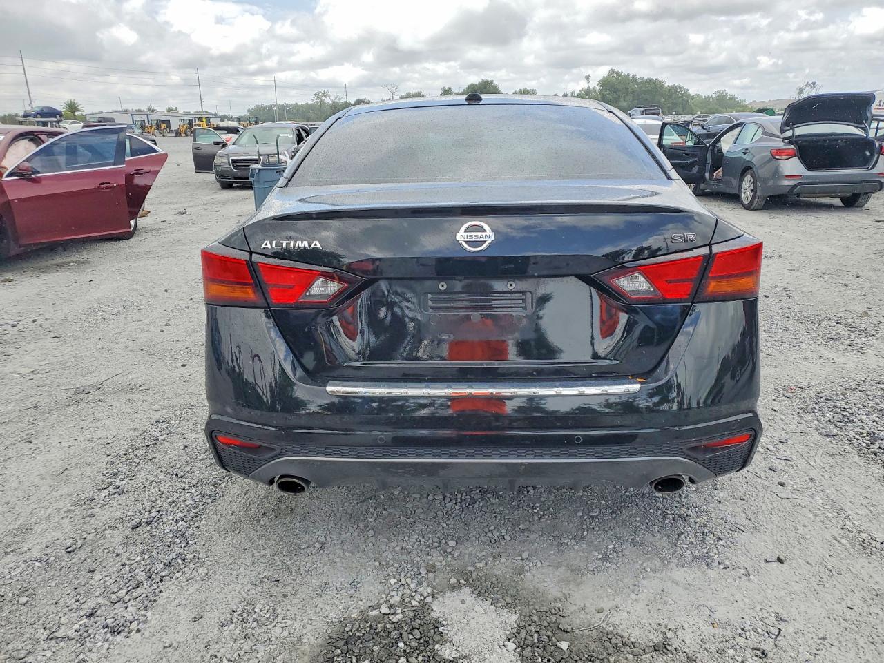1N4BL4CV1MN327665 · 2021 NISSAN ALTIMA · 6/12