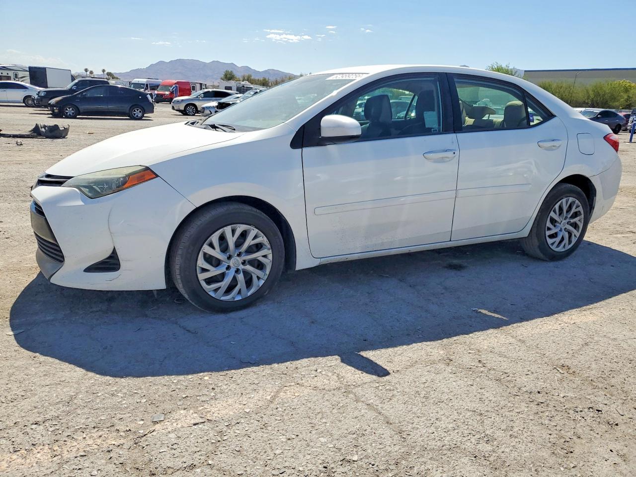 5YFBURHE2HP727658 · 2017 TOYOTA COROLLA