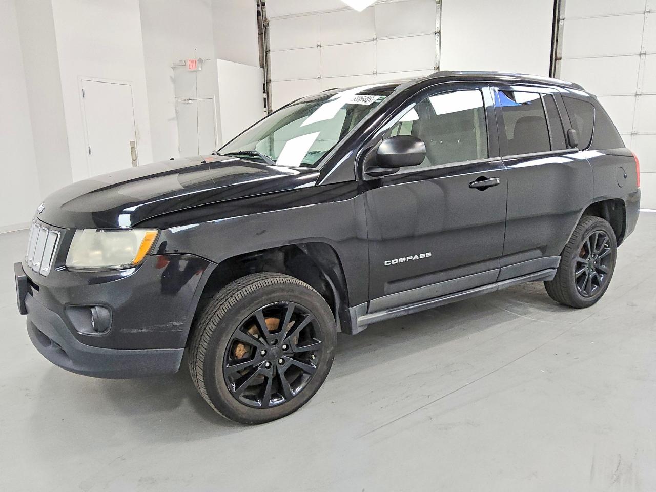 1C4NJDEB0CD621546 · 2012 JEEP COMPASS