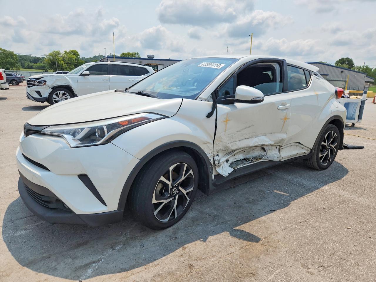 NMTKHMBX2JR022680 · 2018 TOYOTA C-HR