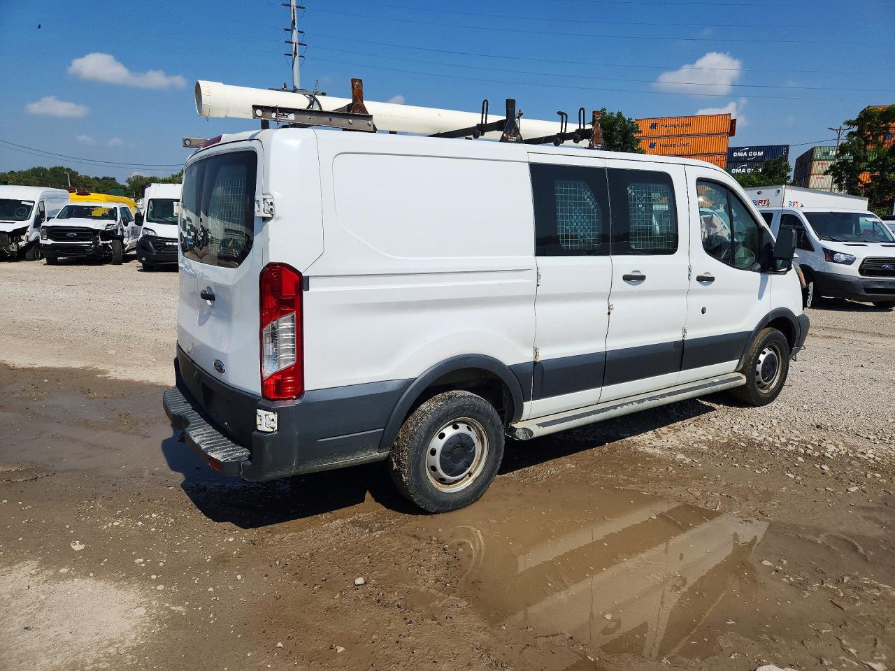 1FTYR1ZM5GKA89907 · 2016 FORD TRANSIT · 3/13