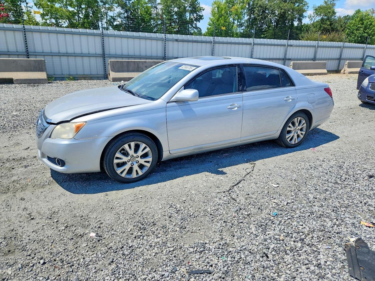 4T1BK36B88U299783 · 2008 TOYOTA AVALON