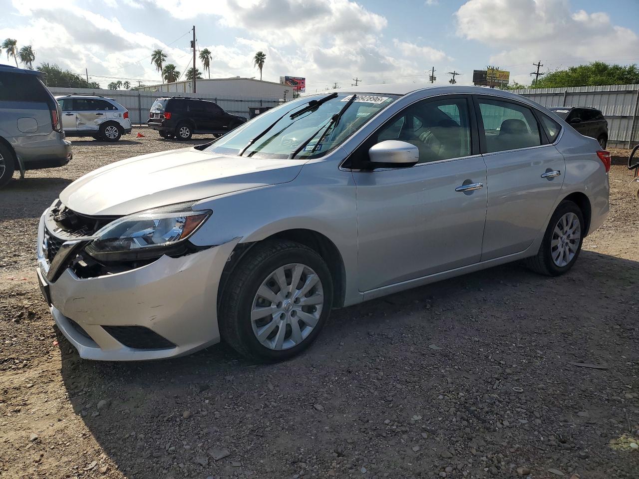 3N1AB7AP5JY341469 · 2018 NISSAN SENTRA