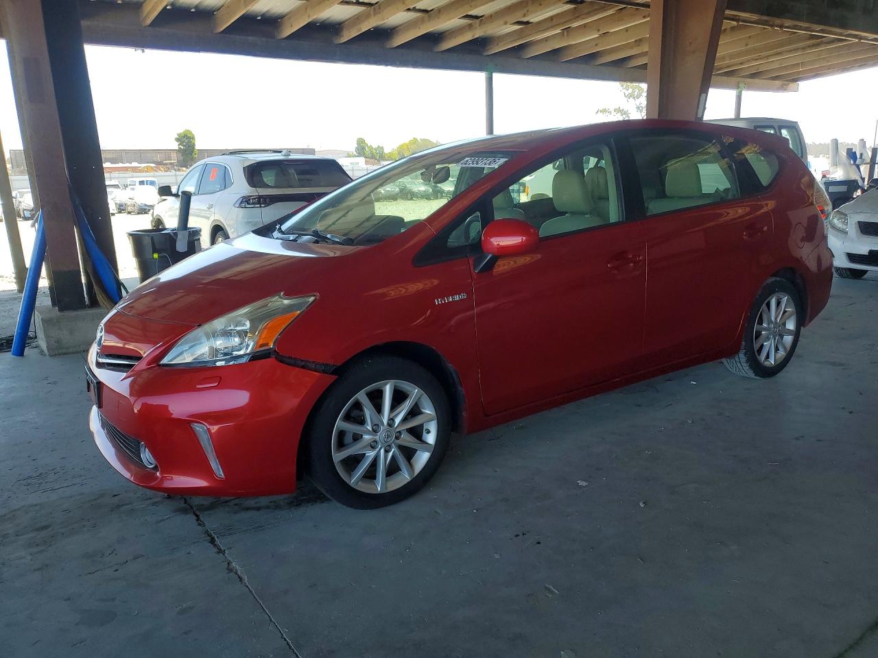 JTDZN3EU9E3328867 · 2014 TOYOTA PRIUS V