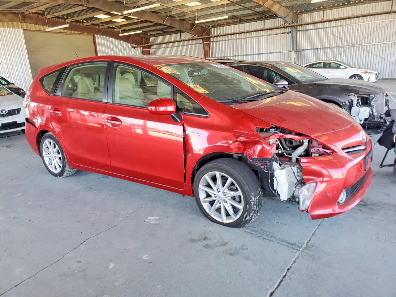 JTDZN3EU9E3328867 · 2014 TOYOTA PRIUS V · 4/12