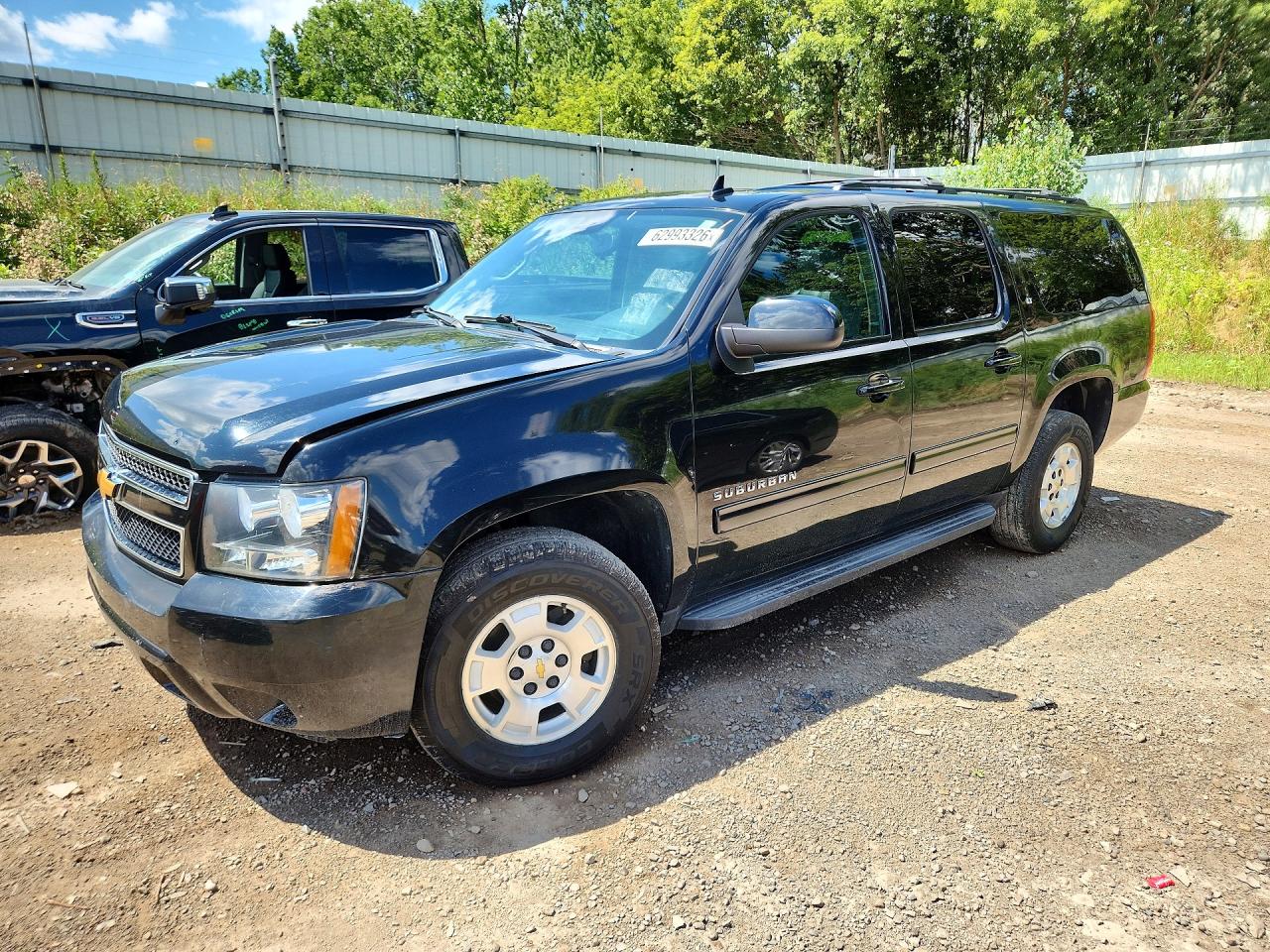 1GNSKJE70DR106116 · 2013 CHEVROLET SUBURBAN