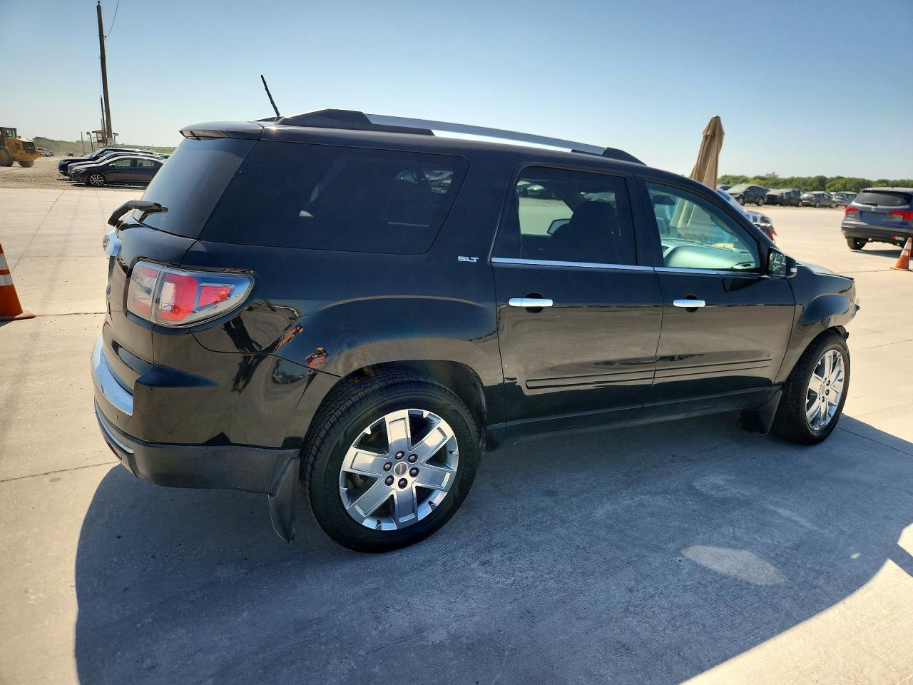 1GKKRSKD3HJ173578 · 2017 GMC ACADIA LIMITED · 3/13