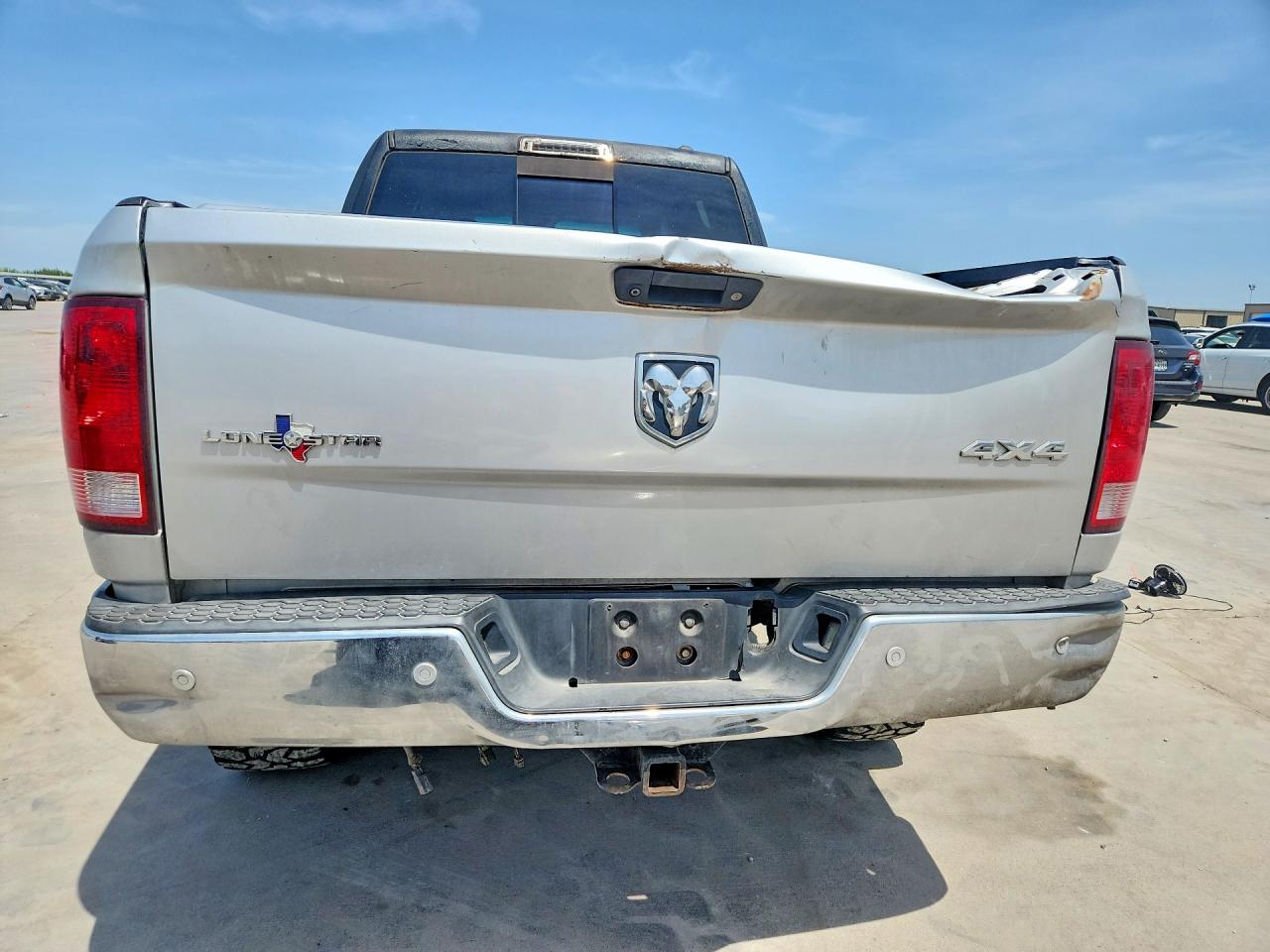 3C6UD5NL9CG211405 · 2012 DODGE RAM 2500 · 6/12