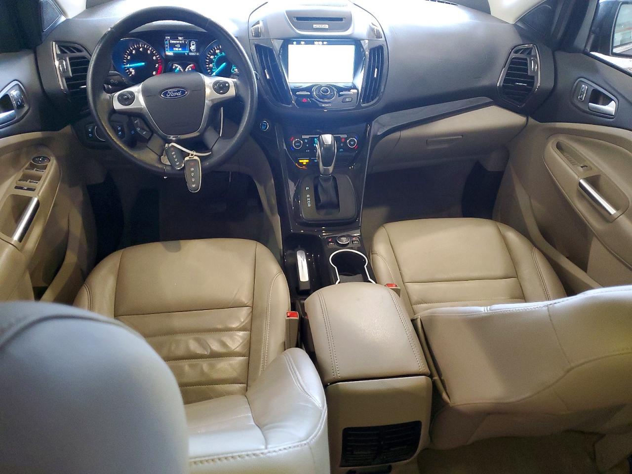 1FMCU0JX5GUB20436 · 2016 FORD ESCAPE · 8/13