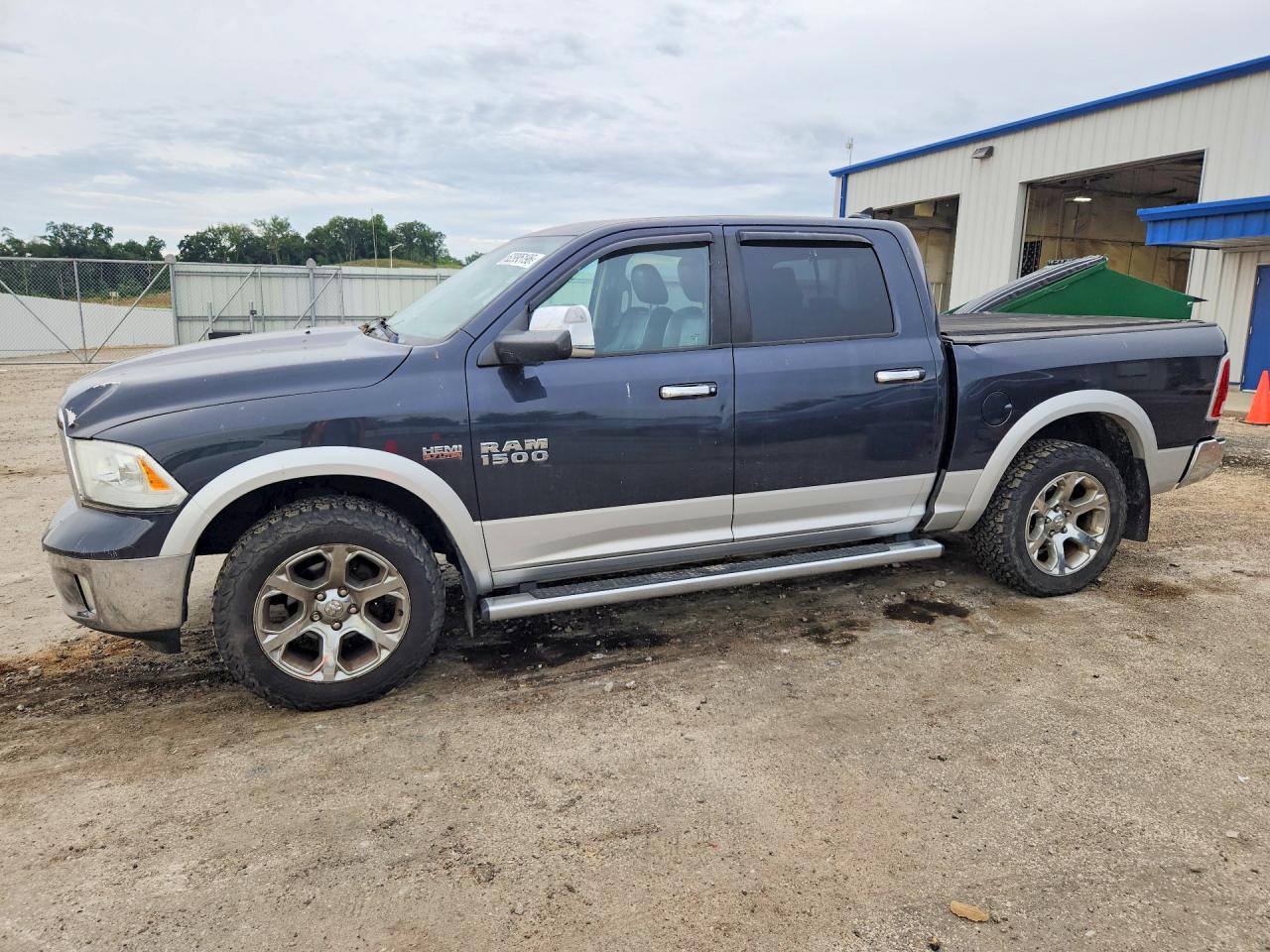 1C6RR7NT3DS581553 · 2013 RAM 1500