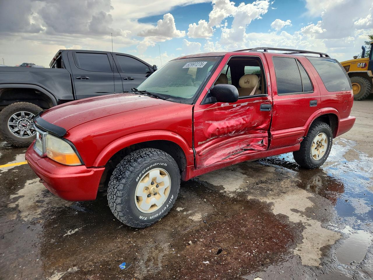 1GNDT13W0Y2204349 · 2000 CHEVROLET BLAZER