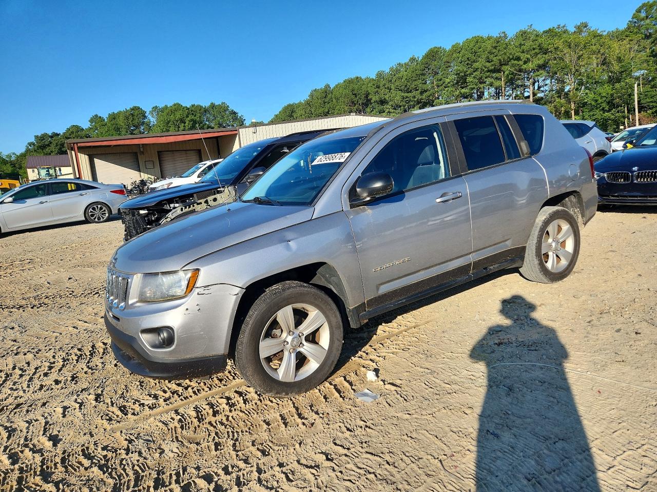 1C4NJDBB9FD292094 · 2015 JEEP COMPASS
