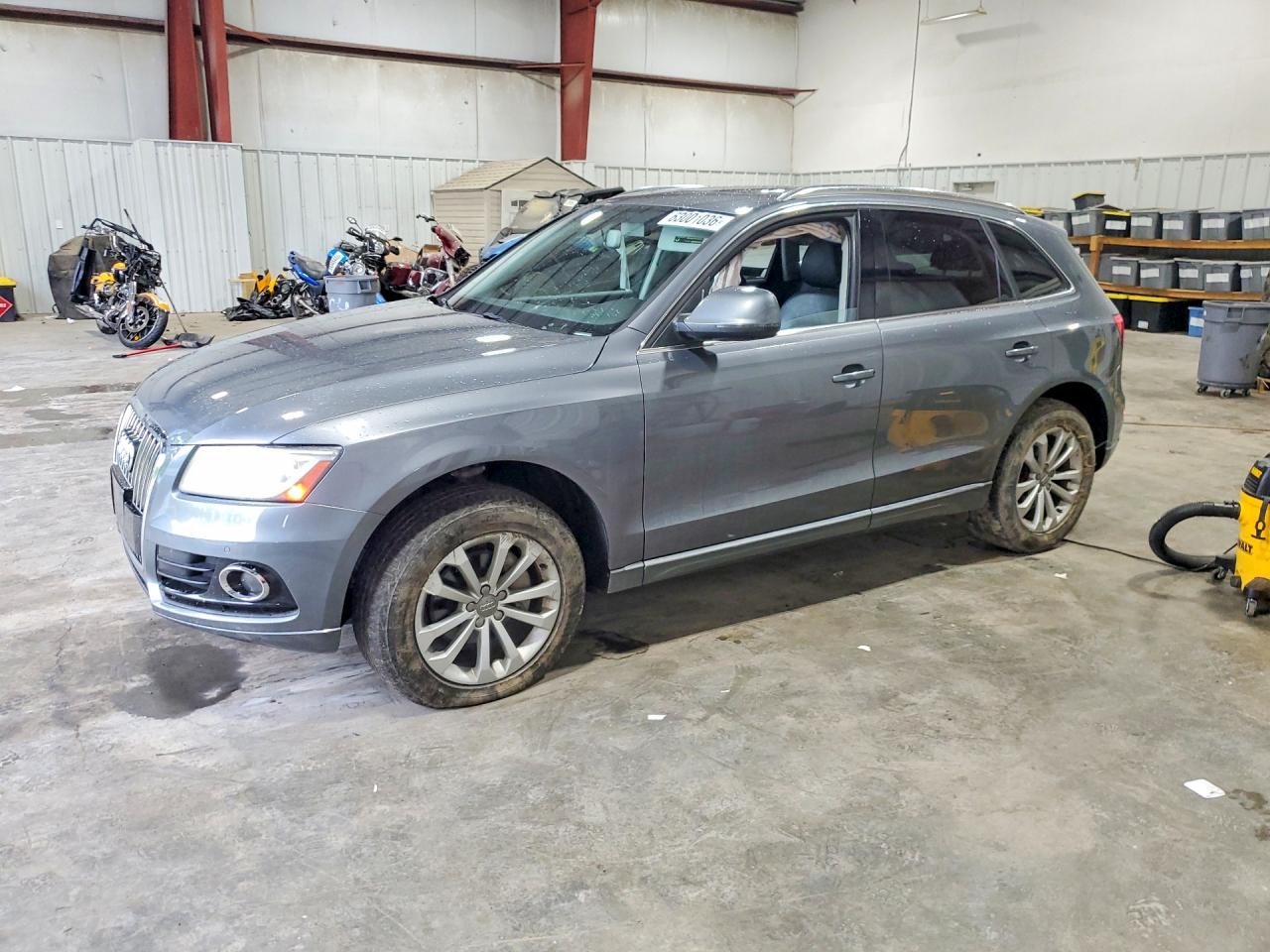 WA1LFAFP3EA028411 · 2014 AUDI Q5