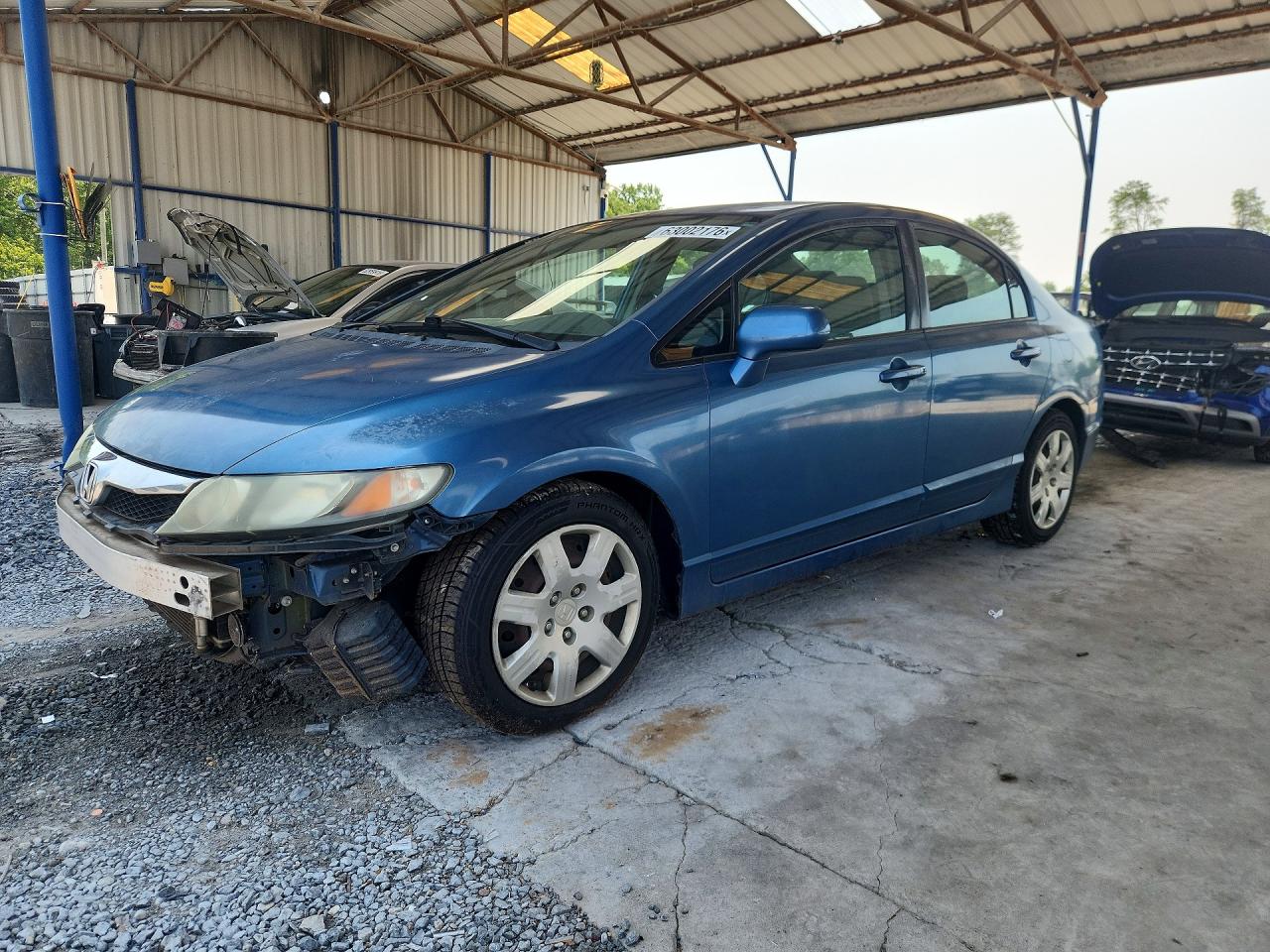 2HGFA1F51AH581099 · 2010 HONDA CIVIC
