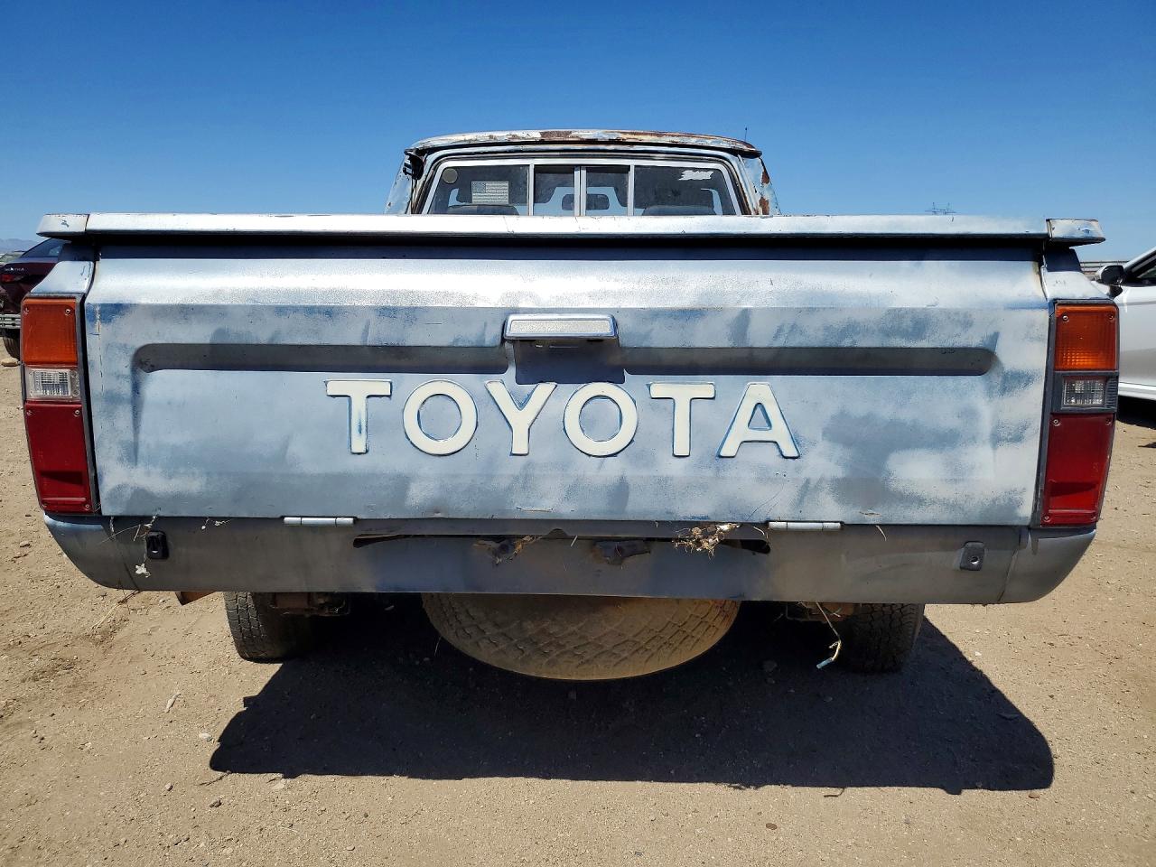 JT4RN34R4C0048821 · 1982 TOYOTA PICKUP · 6/12