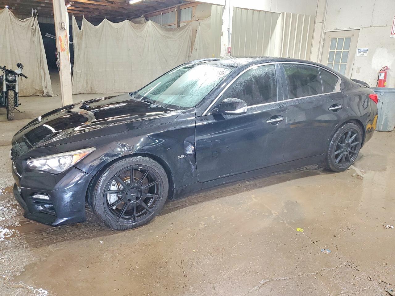 2017 INFINITI Q50