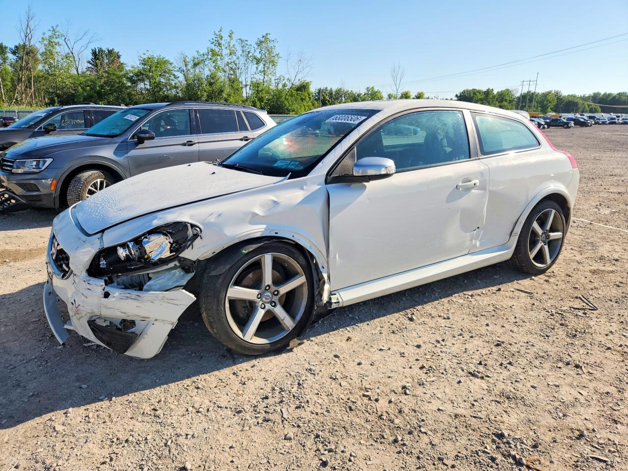 YV1672MK4B2233801 · 2011 VOLVO C30