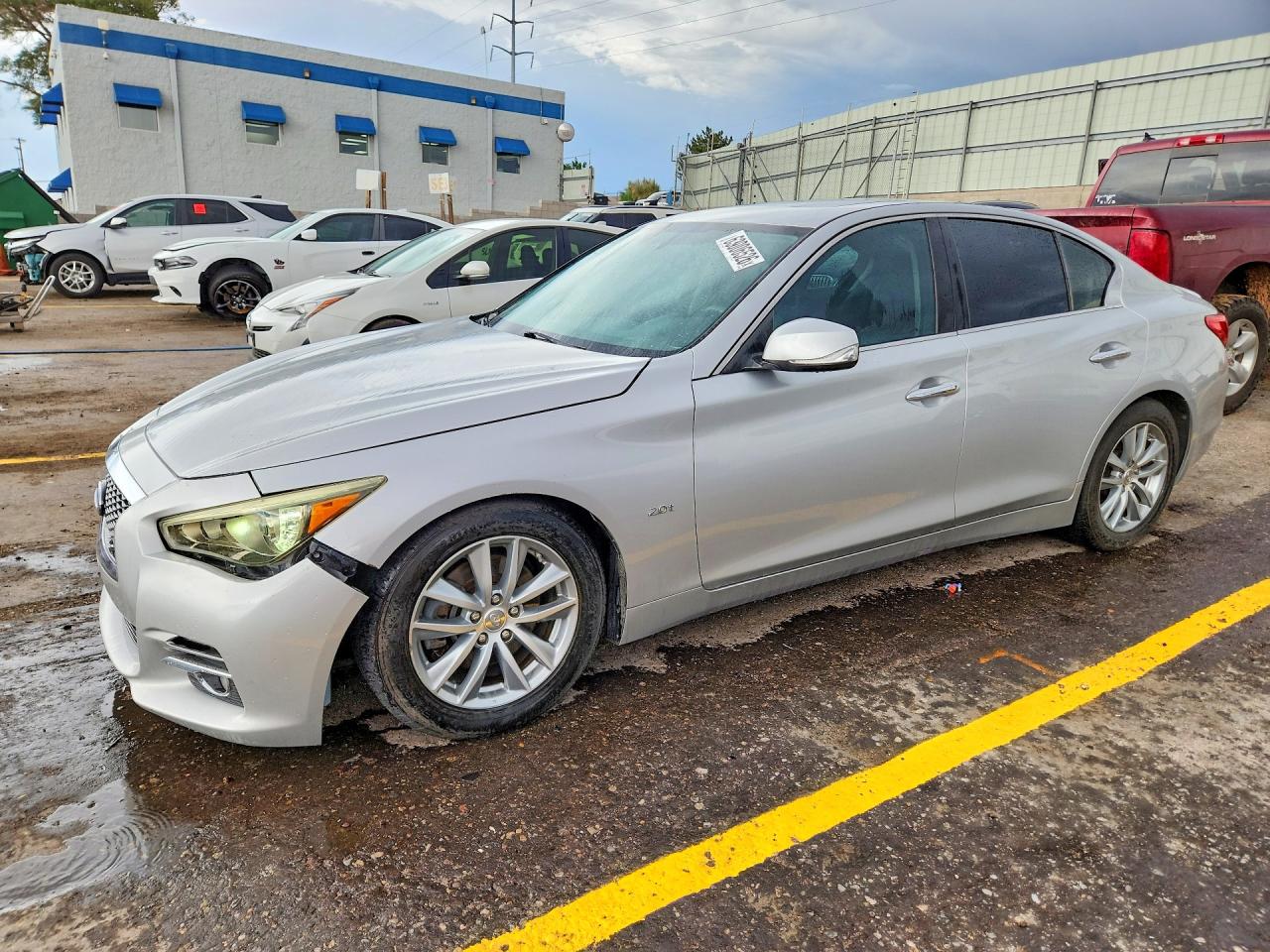JN1CV7AP4GM201697 · 2016 INFINITI Q50
